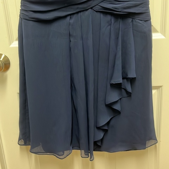 David's Bridal Women's Blue Strapless Crinkle Chiffon Bridesmaid Dress Size 14 - Picture 3 of 5